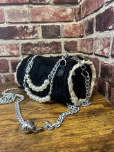 Load image into Gallery viewer, Firkin Fringe - Black
