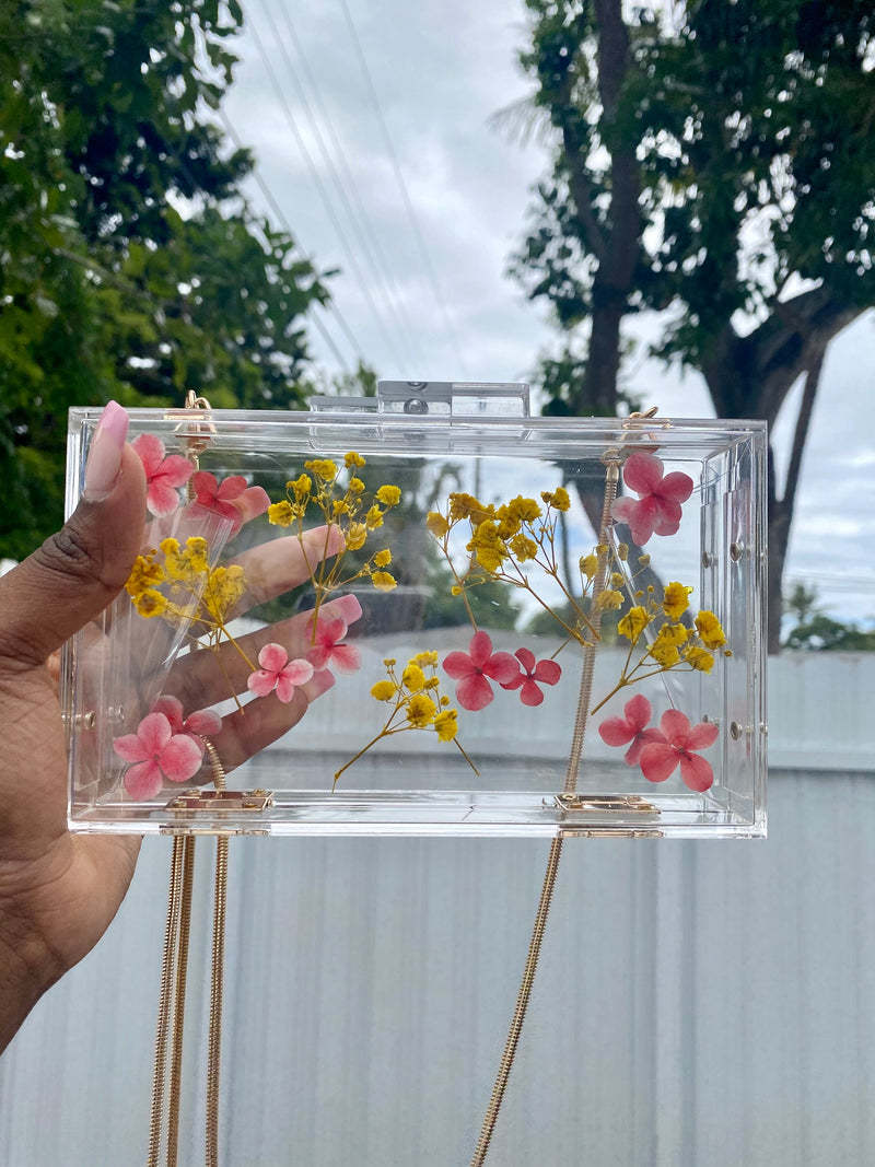 RESIN CLUTCH